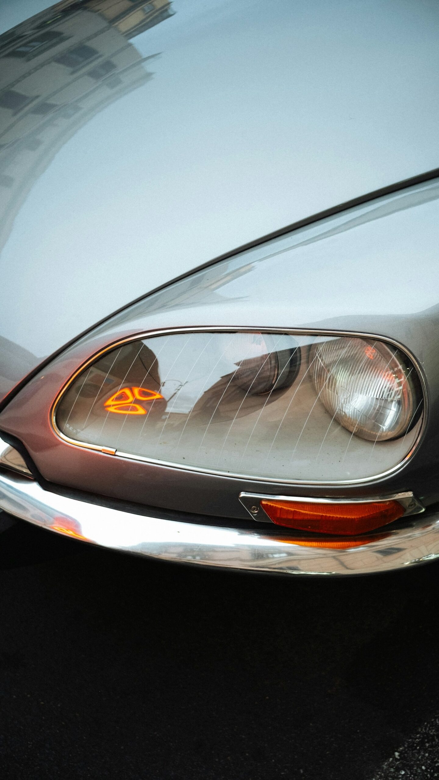 Quality Checked Autos vs. Traditional Car Reports